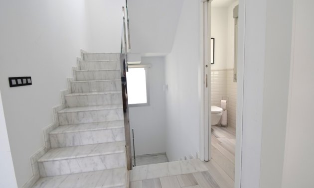 Resale - Villa -
Orihuela Costa - Lomas de Cabo Roig