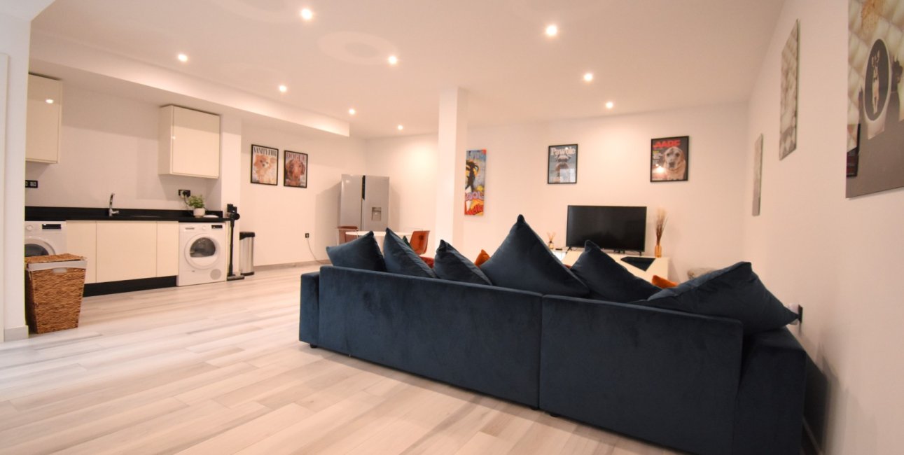 Resale - Villa -
Orihuela Costa - Lomas de Cabo Roig