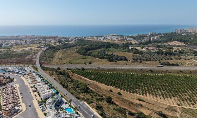 Resale - Villa -
Orihuela Costa - Lomas de Cabo Roig
