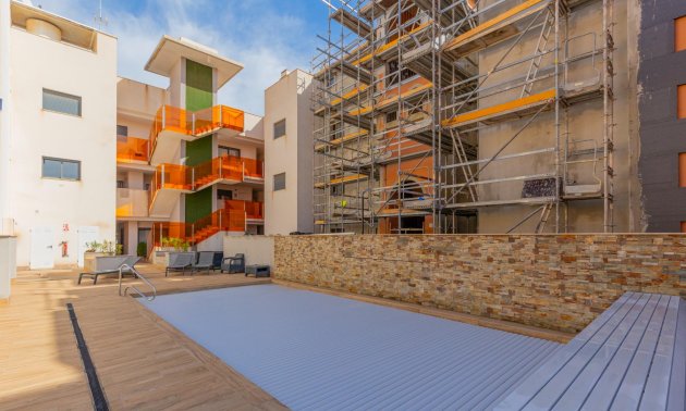 Resale - Apartment / flat -
Torrevieja - Frutales - Rosaleda