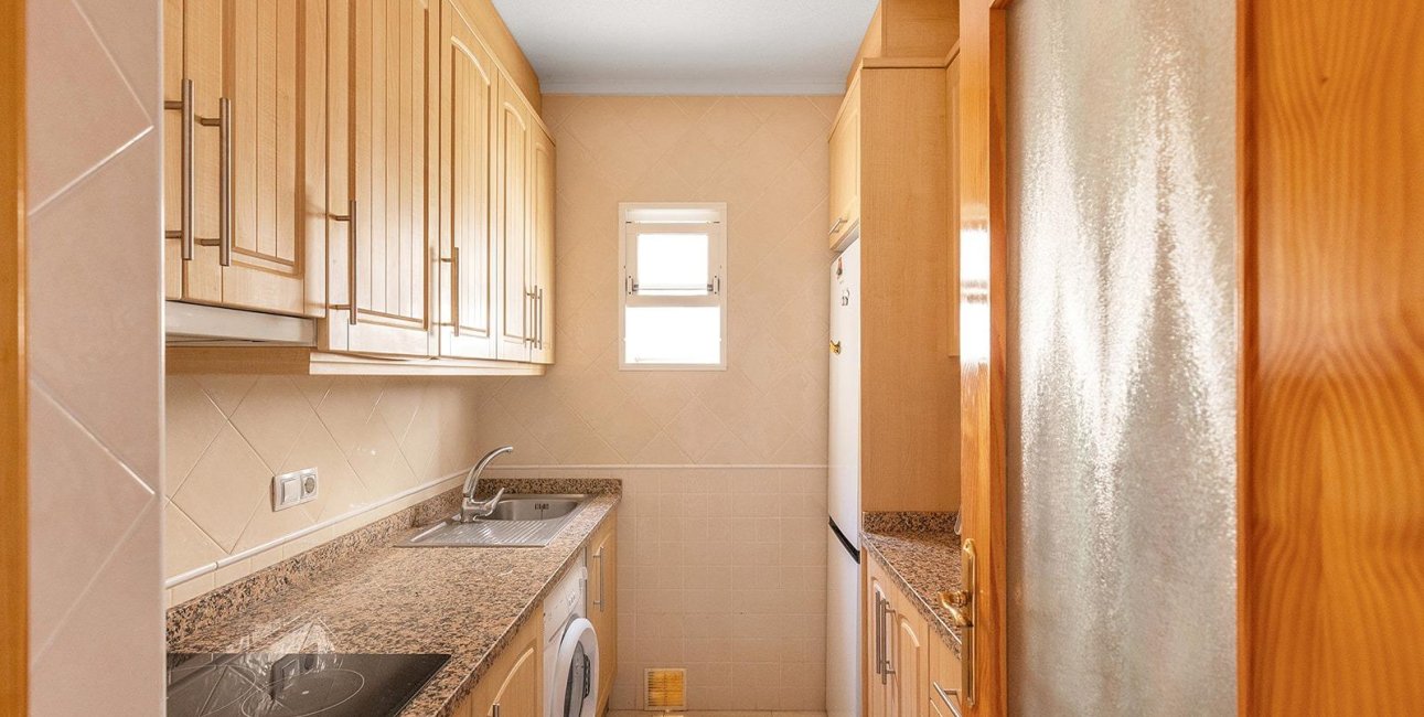 Resale - Penthouse -
Torrevieja - Estacion de autobuses
