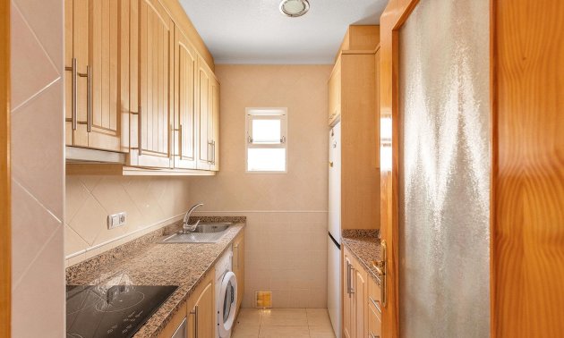 Resale - Penthouse -
Torrevieja - Estacion de autobuses