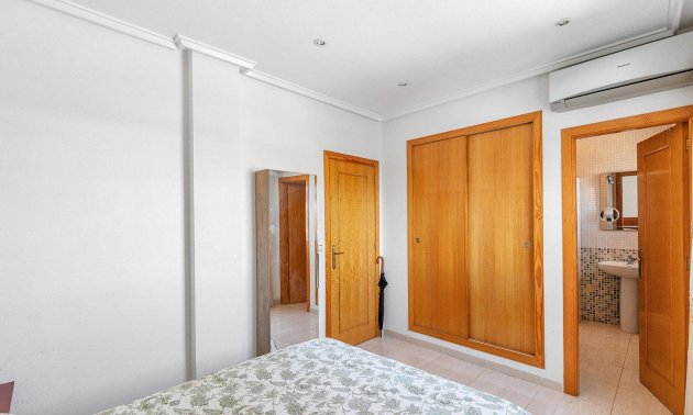 Resale - Penthouse -
Torrevieja - Estacion de autobuses