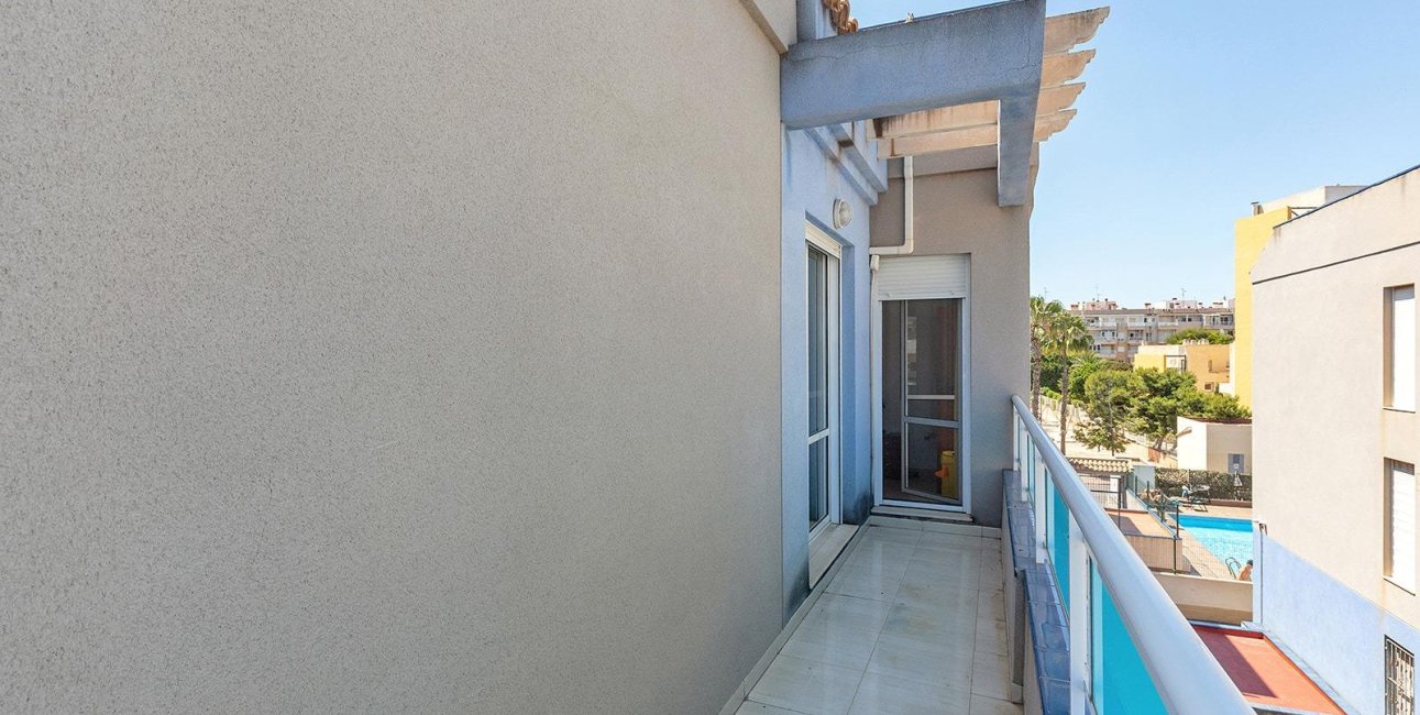 Resale - Penthouse -
Torrevieja - Estacion de autobuses