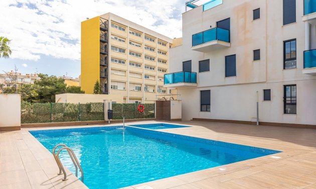 Resale - Penthouse -
Torrevieja - Estacion de autobuses