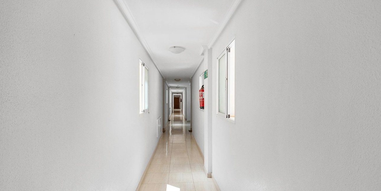 Resale - Penthouse -
Torrevieja - Estacion de autobuses