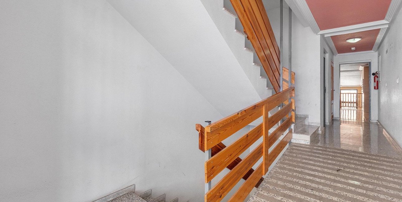 Resale - Penthouse -
Torrevieja - Estacion de autobuses