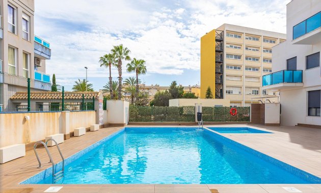 Resale - Penthouse -
Torrevieja - Estacion de autobuses