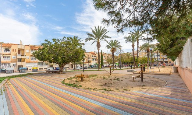 Resale - Penthouse -
Torrevieja - Estacion de autobuses