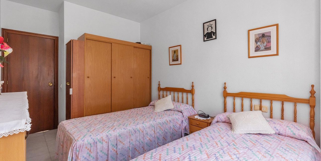 Resale - Apartment / flat -
Torrevieja - Estacion de autobuses