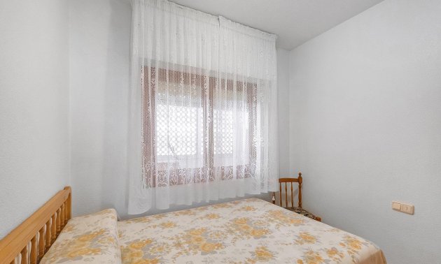 Resale - Apartment / flat -
Torrevieja - Estacion de autobuses