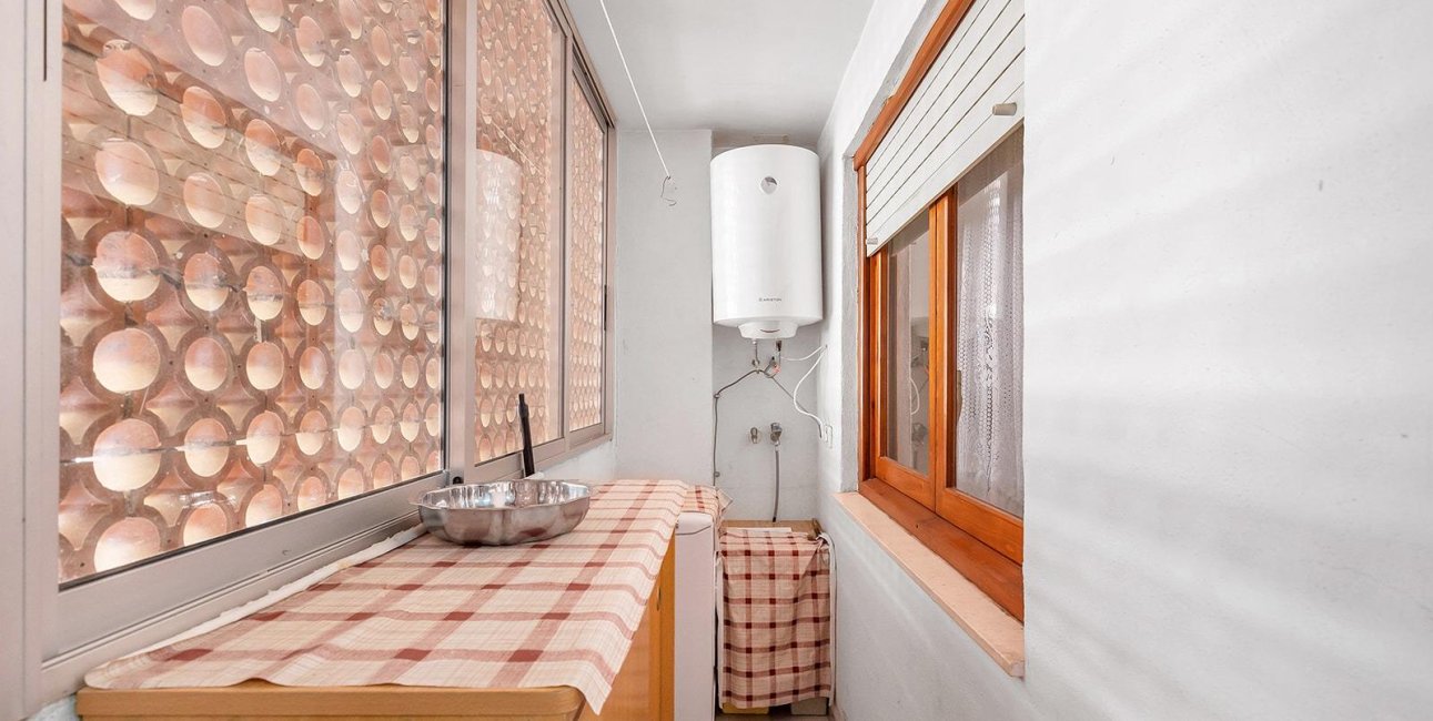 Resale - Apartment / flat -
Torrevieja - Estacion de autobuses