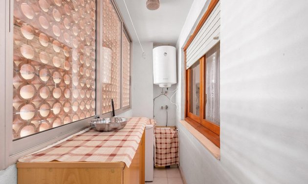 Resale - Apartment / flat -
Torrevieja - Estacion de autobuses