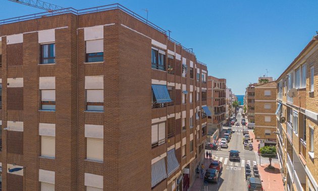Resale - Apartment / flat -
Torrevieja - Estacion de autobuses