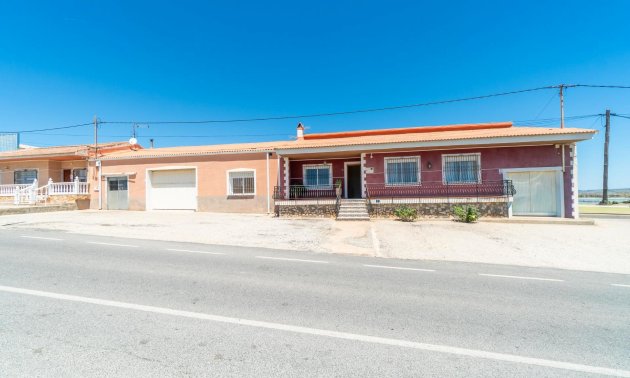 Resale - Villa -
San Miguel de Salinas - Torremendo