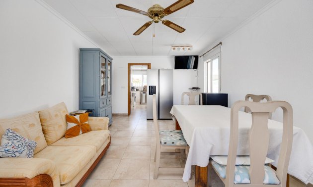 Resale - Villa -
San Fulgencio - La Marina