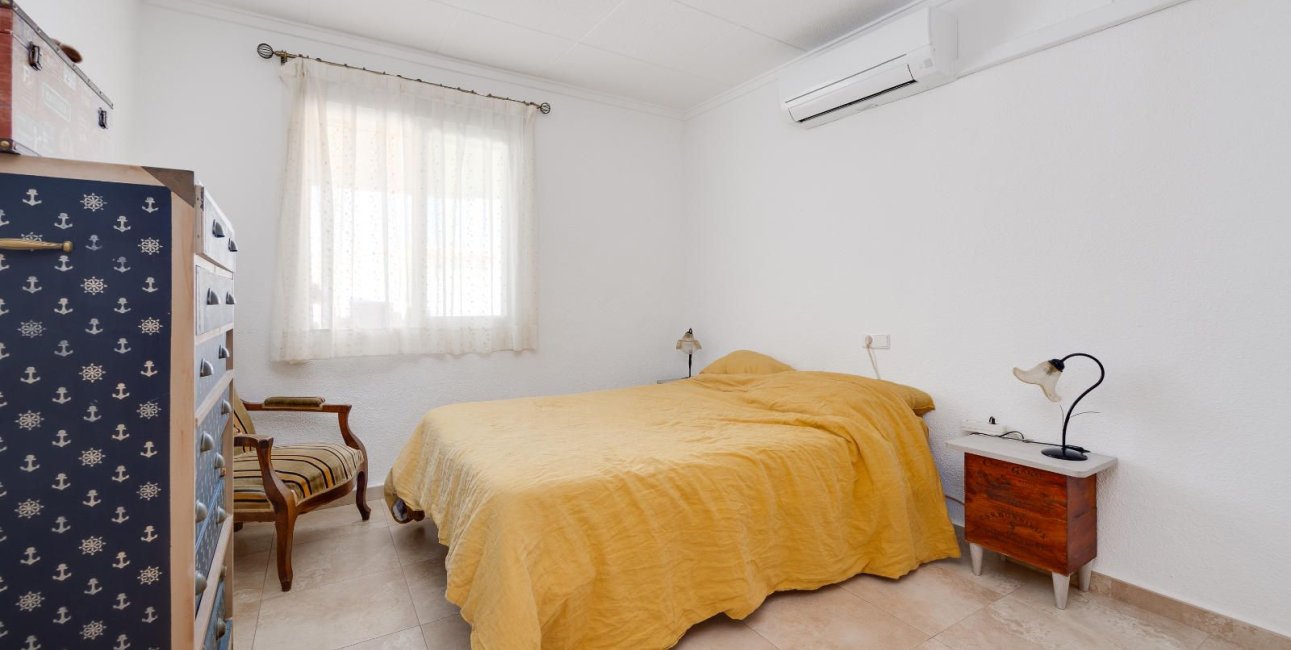 Resale - Villa -
San Fulgencio - La Marina