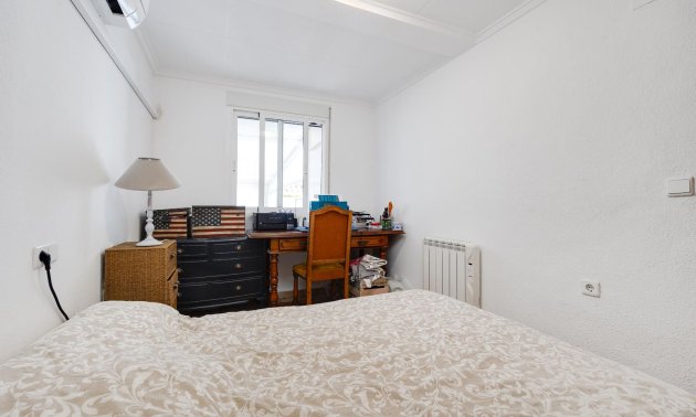 Resale - Villa -
San Fulgencio - La Marina