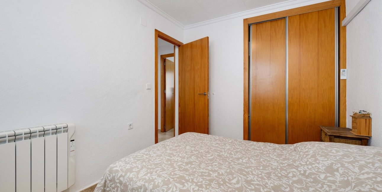 Resale - Villa -
San Fulgencio - La Marina