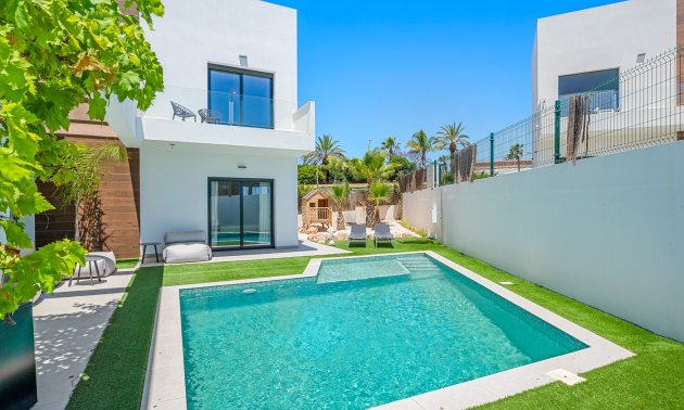 Resale - Villa -
Ciudad Quesada - Ciudad Quesada - Town