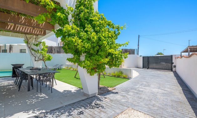 Resale - Villa -
Ciudad Quesada - Ciudad Quesada - Town