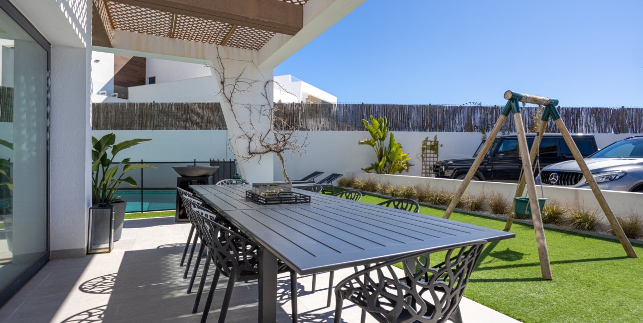 Resale - Villa -
Ciudad Quesada - Ciudad Quesada - Town
