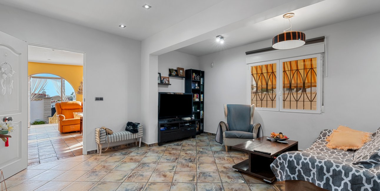 Resale - Villa -
Ciudad Quesada - Ciudad Quesada - Town