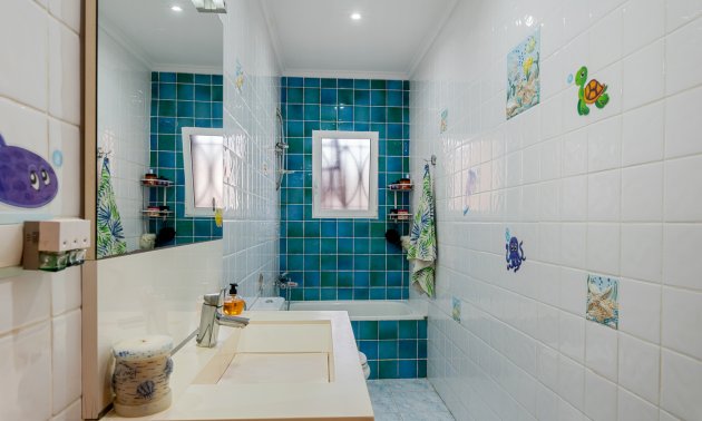 Resale - Villa -
Ciudad Quesada - Ciudad Quesada - Town