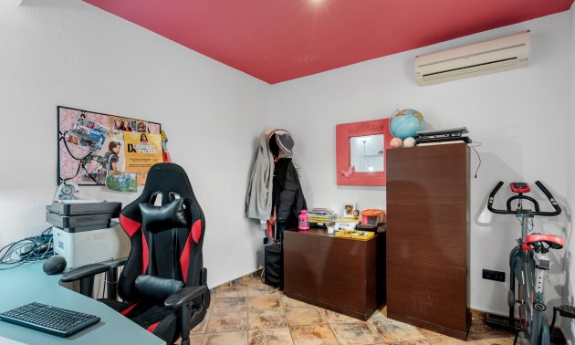 Resale - Villa -
Ciudad Quesada - Ciudad Quesada - Town