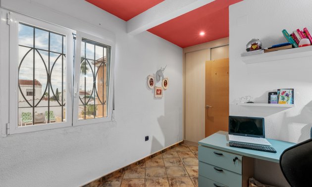 Resale - Villa -
Ciudad Quesada - Ciudad Quesada - Town