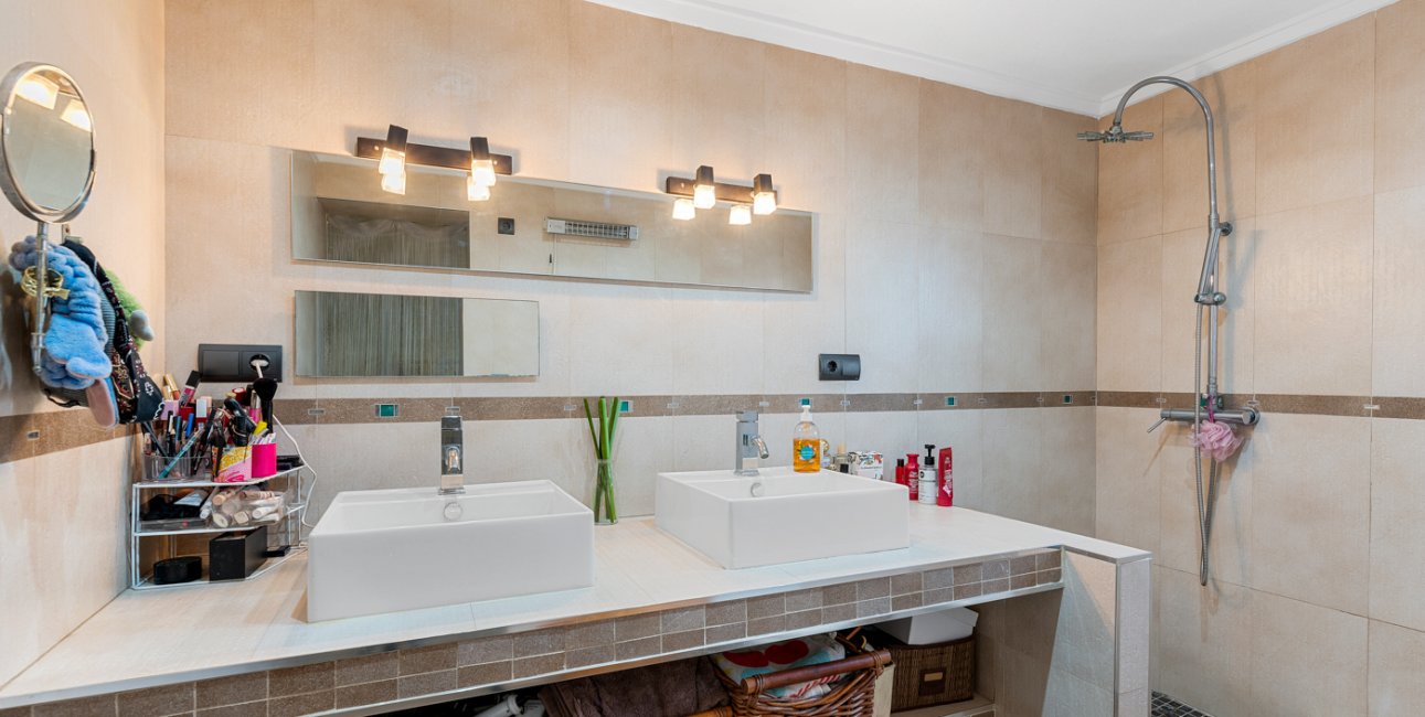 Resale - Villa -
Ciudad Quesada - Ciudad Quesada - Town