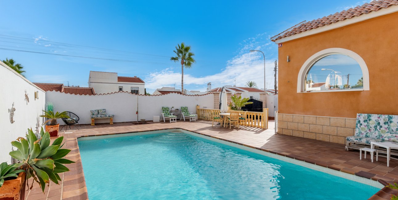 Resale - Villa -
Ciudad Quesada - Ciudad Quesada - Town