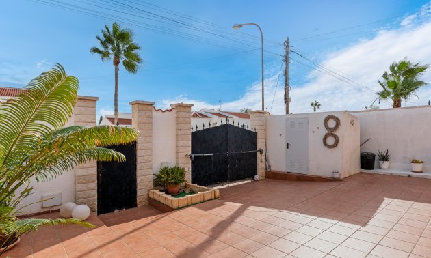 Resale - Villa -
Ciudad Quesada - Ciudad Quesada - Town