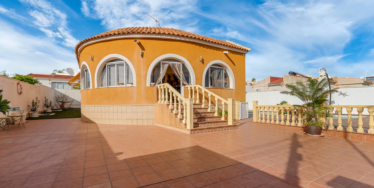 Resale - Villa -
Ciudad Quesada - Ciudad Quesada - Town