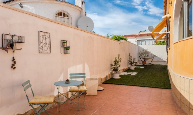 Resale - Villa -
Ciudad Quesada - Ciudad Quesada - Town