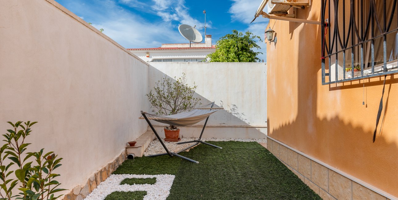 Resale - Villa -
Ciudad Quesada - Ciudad Quesada - Town