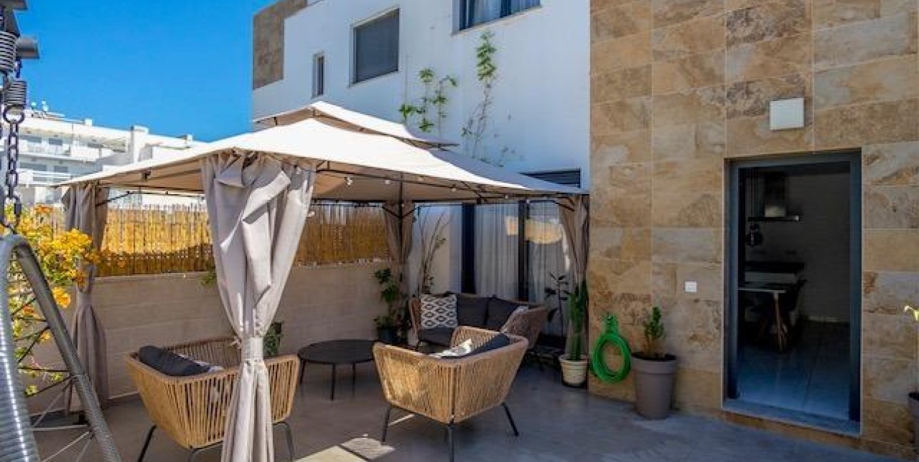 Resale - Townhouse -
Orihuela Costa - Las Filipinas