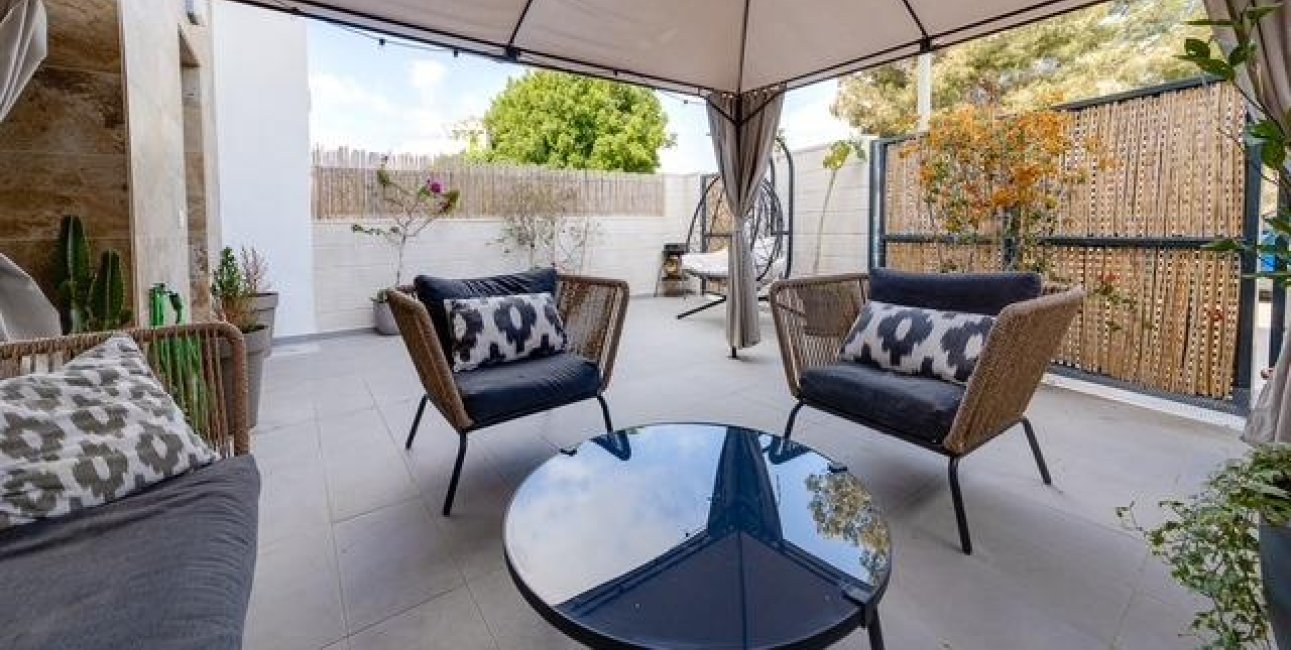 Resale - Townhouse -
Orihuela Costa - Las Filipinas