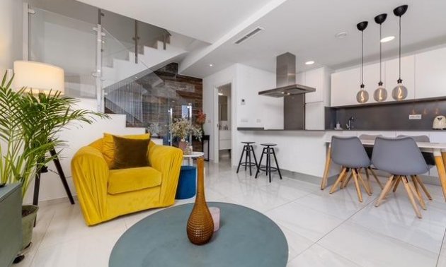 Resale - Townhouse -
Orihuela Costa - Las Filipinas