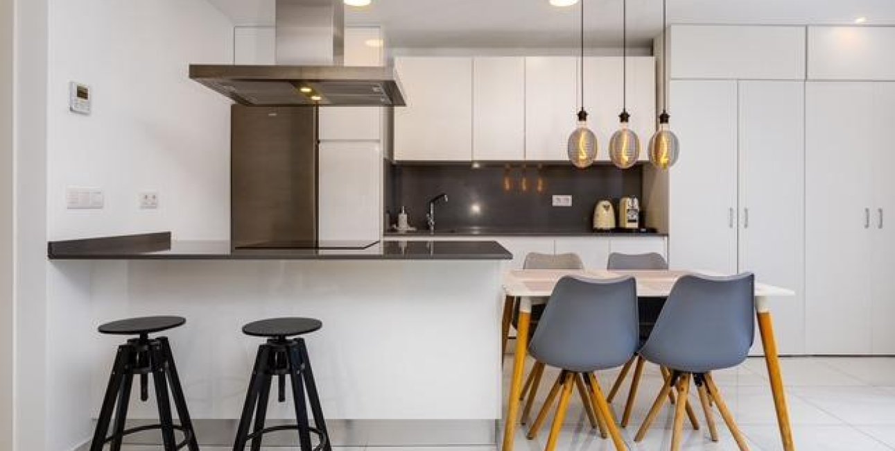 Resale - Townhouse -
Orihuela Costa - Las Filipinas