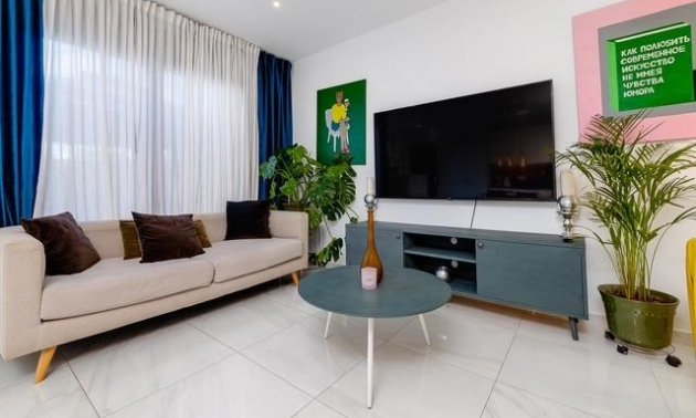 Resale - Townhouse -
Orihuela Costa - Las Filipinas
