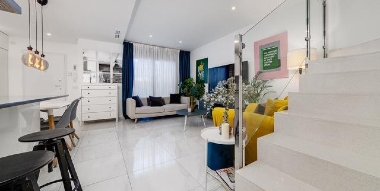 Resale - Townhouse -
Orihuela Costa - Las Filipinas
