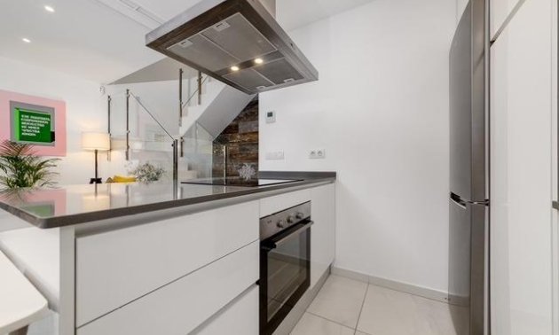Resale - Townhouse -
Orihuela Costa - Las Filipinas
