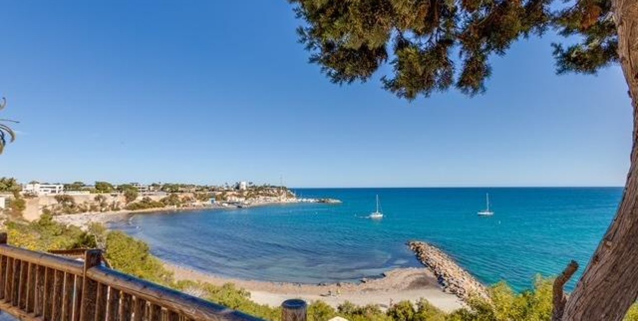 Resale - Townhouse -
Orihuela Costa - Las Filipinas