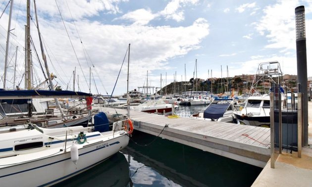 New Build - Apartment / flat -
Puerto de Mazarron - Playa del Puerto