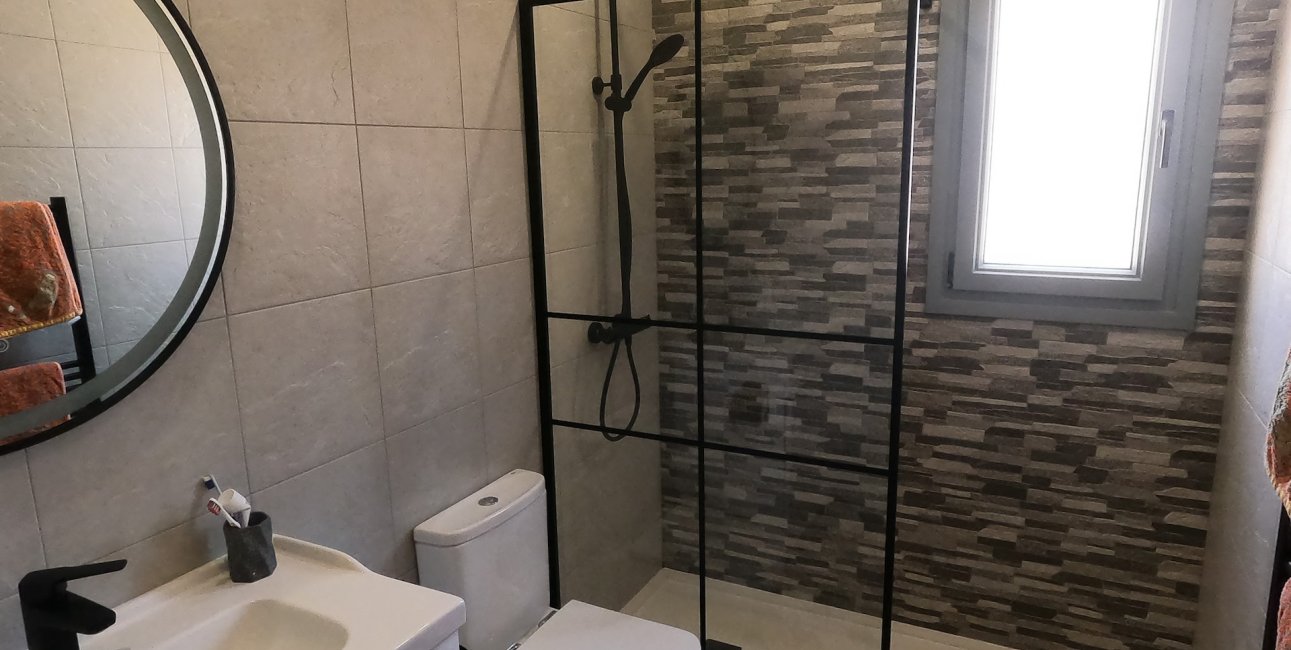 Resale - Apartment / flat -
Algorfa - La Finca Golf Resort