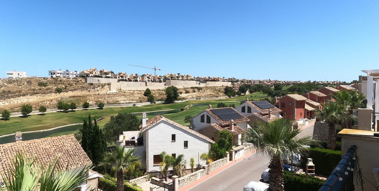 Resale - Apartment / flat -
Algorfa - La Finca Golf Resort