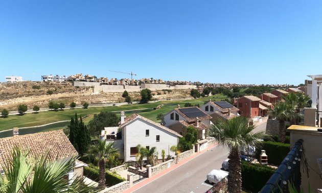 Resale - Apartment / flat -
Algorfa - La Finca Golf Resort