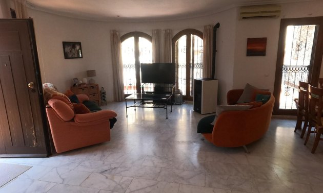 Resale - Villa -
Algorfa - La Finca Golf Resort