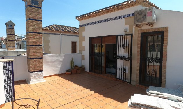 Resale - Villa -
Algorfa - La Finca Golf Resort
